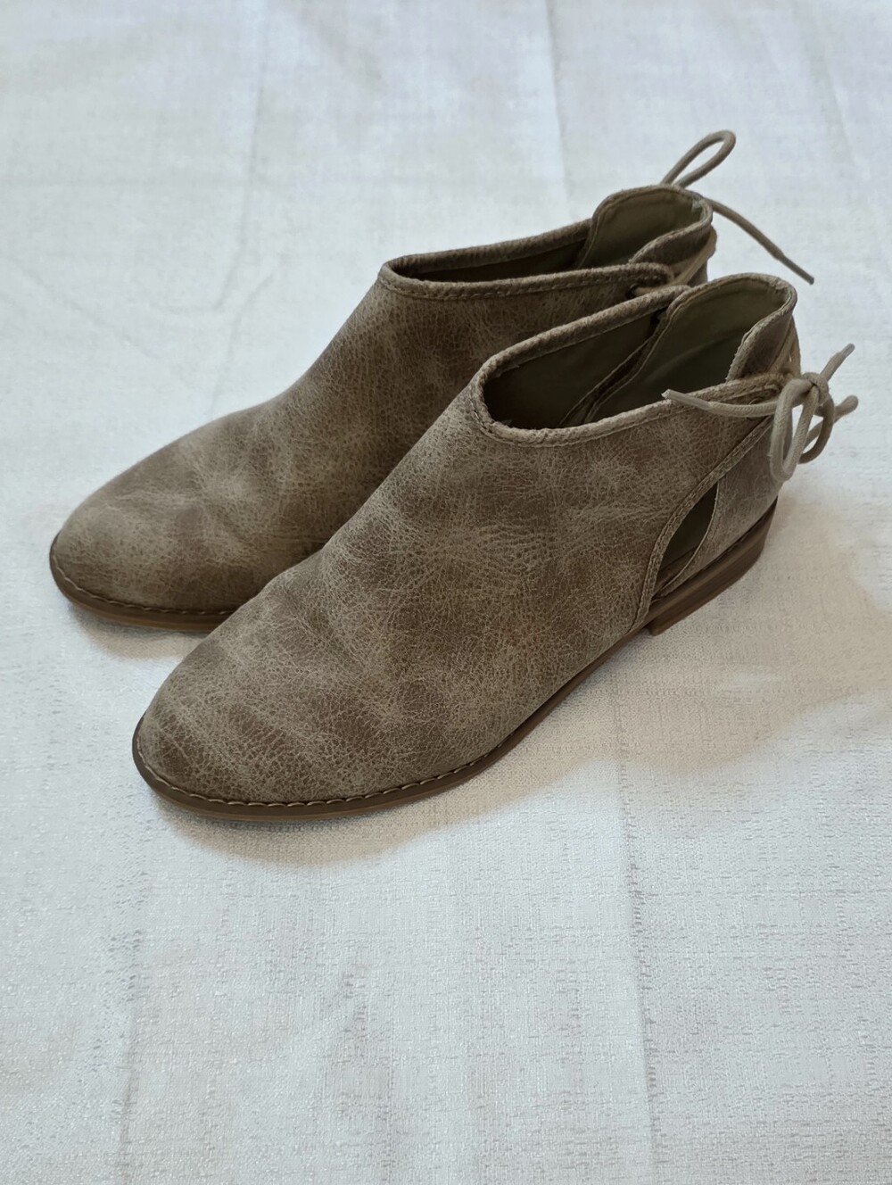 Rocket Dog Method Tanin Ankle Booties Side Cutout Tie Back Size 7.5